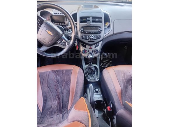SUV ARAÇLARLARLA TAKAS OLUR