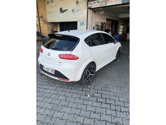 Sahibinden Seat Leon 1.6 TDI CR Style 2012 Model İstanbul 126.000 km Beyaz