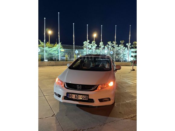 Sahibinden Honda Civic 1.6i VTEC Eco Elegance 2015 Model 