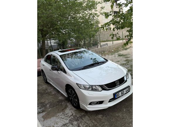 Sahibinden Honda Civic 1.6i VTEC Eco Elegance 2015 Model 