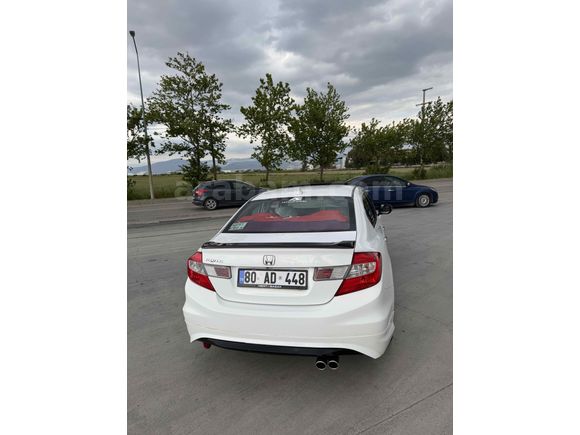 Sahibinden Honda Civic 1.6i VTEC Eco Elegance 2015 Model 