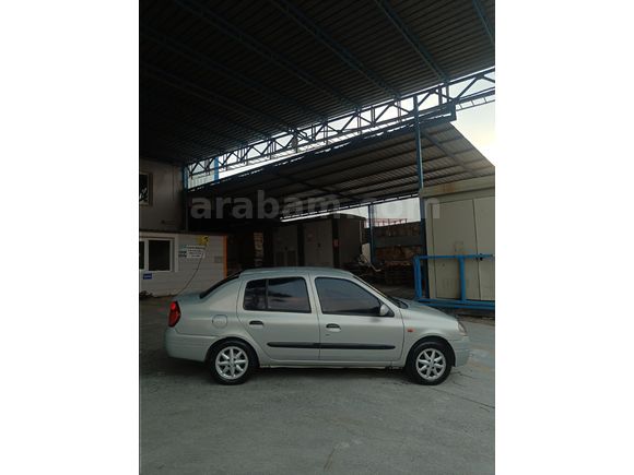Sahibinden Renault Clio 1.4 2001 Model