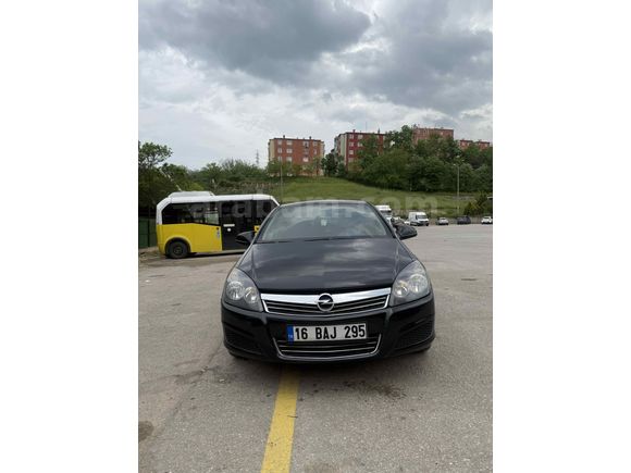 Sahibinden Opel Astra 1.6 Essentia 2012 Model Bursa 172.500 km Siyah