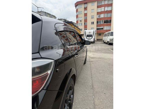 Sahibinden Opel Astra 1.6 Essentia 2012 Model Bursa Siyah