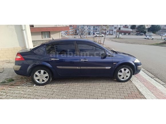Sahibinden Renault Megane 1.6 Dynamique 2004 Model