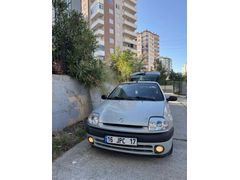 Sahibinden Renault Clio 1.4 RXT 2001 Model Mersin 226.000 km Gri (Gümüş)