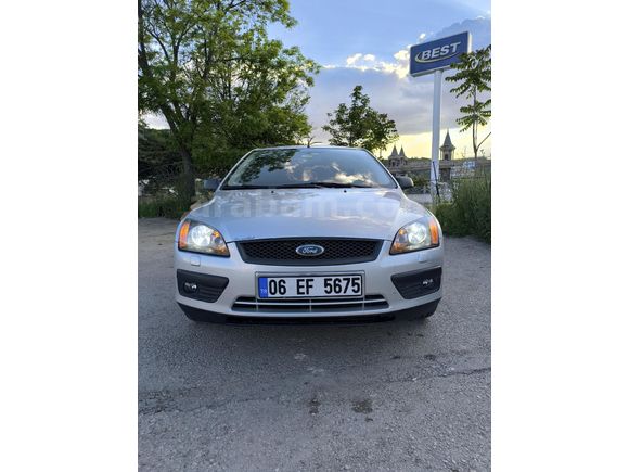 Sahibinden Ford Focus 1.6 Trend 2005 Model
