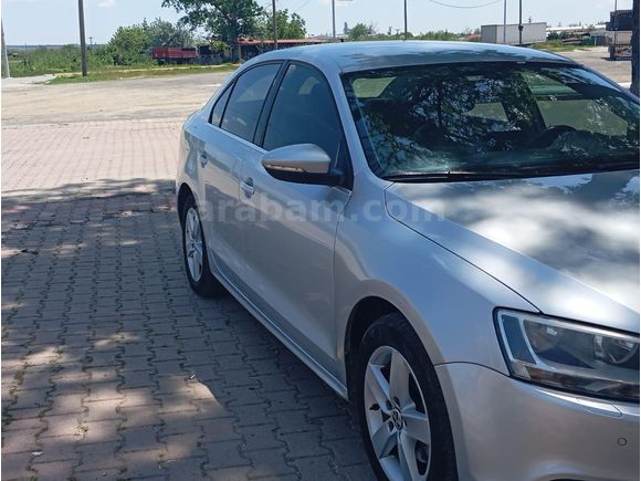 Sahibinden Volkswagen Jetta 1.6 TDi Comfortline 2014 Model