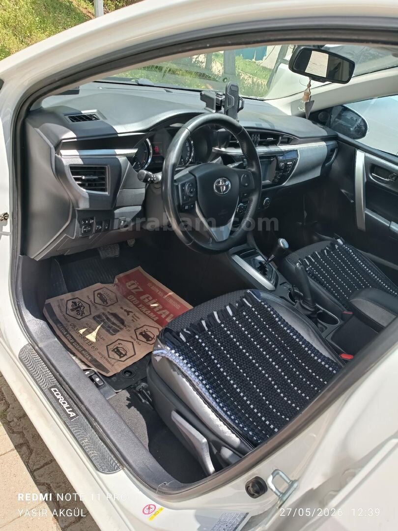 Sahibinden Toyota Corolla 1.4 D-4D Premium 2014 Model Bitlis 152.000 km Beyaz 6