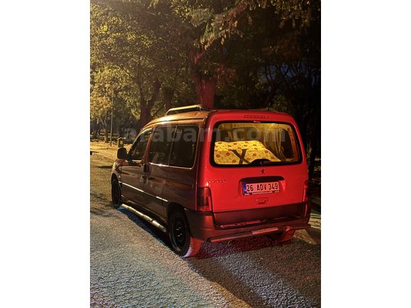 Sahibinden Peugeot Partner 1.9 D 2005 Model  190.000 km Bordo