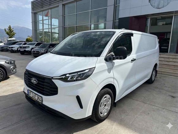 Sahibinden Ford Transit Custom 320 L Deluxe 2024 Model  15.000 km’de 