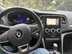 Sahibinden Renault Megane 1.3 TCe Icon 2025 Model  8.500 km Gri (Gümüş)