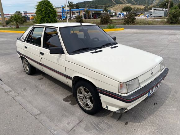 Masrafsız, klima aktif değil , yeni muayeneli 