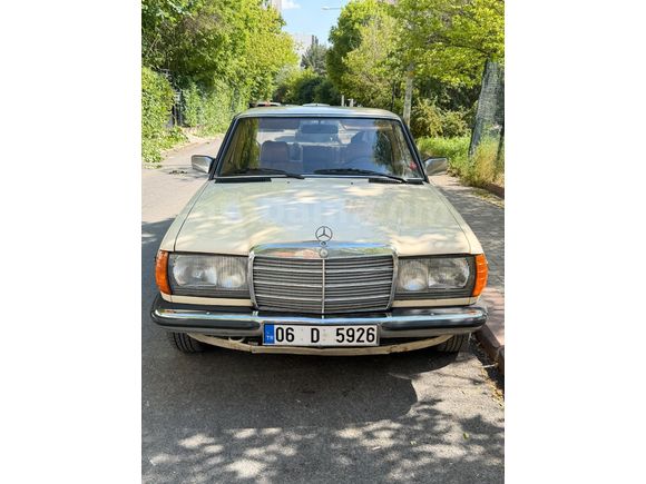 Sahibinden Mercedes - Benz 200 D Ankara