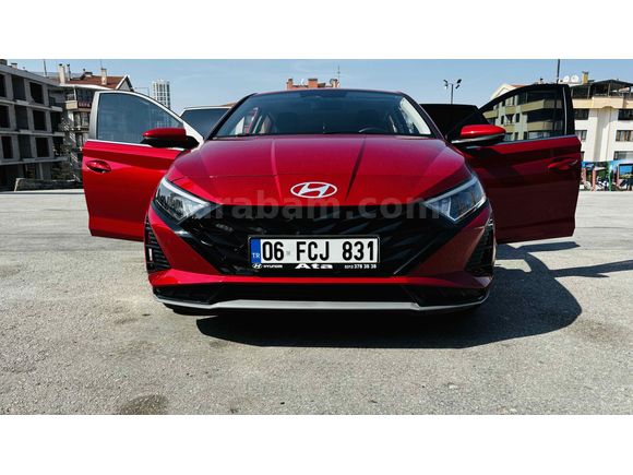 Sahibinden Hyundai i20 1.4 MPI Elite 2023 Model 