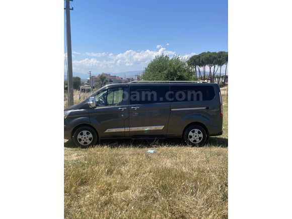 Sahibinden Ford Tourneo Custom 2.2 TDCi 300 L Titanium Plus 2017 Model 