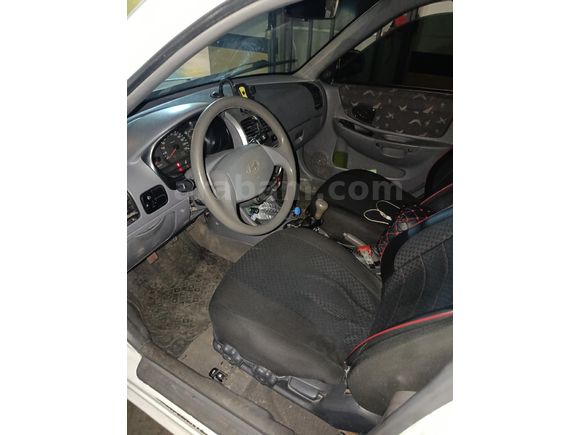 Sahibinden Hyundai Accent 1.6 Admire 2006 Model İstanbul
