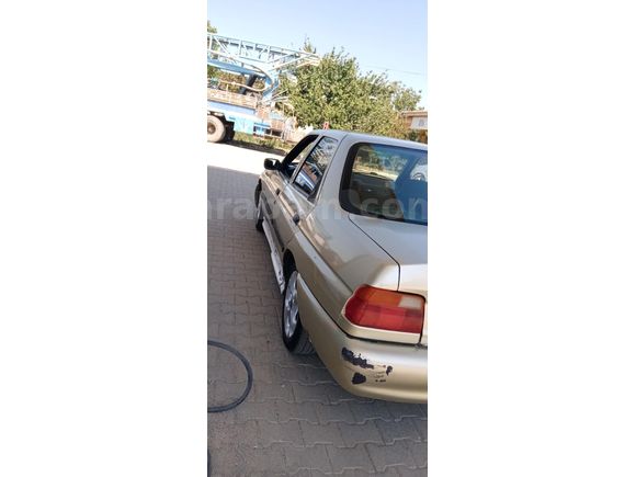 Sahibinden Ford Escort 1.6 CL 1996 Model