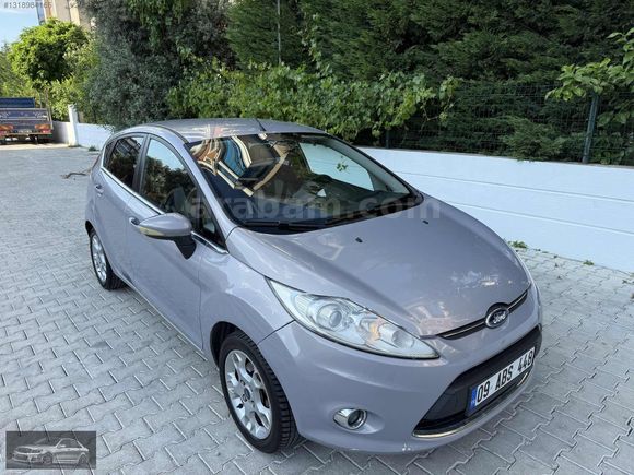AKÇA OTOMOTİVDEN 2012 MODEL 1.4 TİTANİUM FIESTA