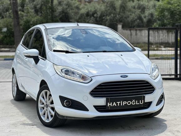 2015 MODEL+BOYASIZ+MAKYAJLI KASA+82'KM+TİTANİUM+OTOMATİK+FİESTA