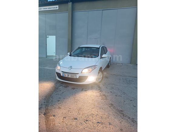 Sahibinden Renault Megane 1.5 dCi Expression 2011 Model 