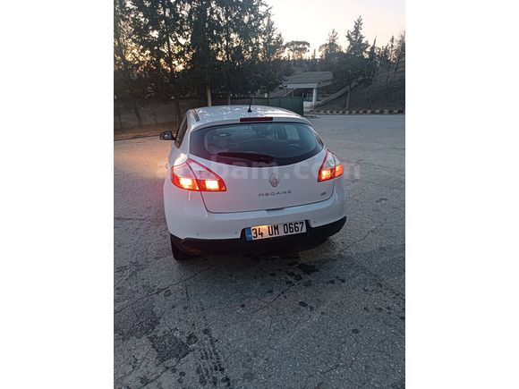 Sahibinden Renault Megane 1.5 dCi Expression 2011 Model 