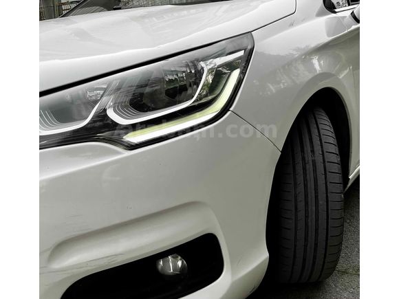 Sahibinden Citroen C4 1.6 HDi Confort 2015 Model  286.000 km Beyaz