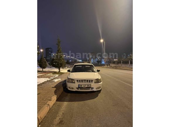 Sahibinden Hyundai Accent 1.3 LX 2001 Model 