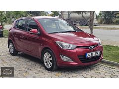 2014 MODEL i20 OTOMATİK 112 BIN KM DE DEĞİŞENSİ