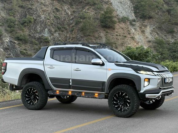 Galeriden Mitsubishi L 200 4x4 Blizzard 2019 Model Hatay