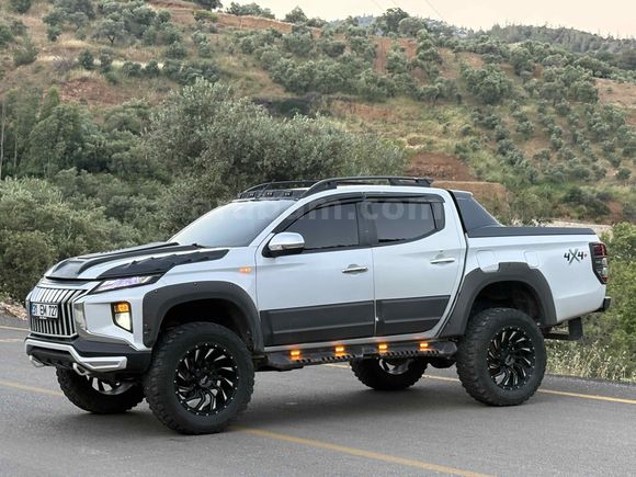 Galeriden Mitsubishi L 200 4x4 Blizzard 2019 Model Hatay