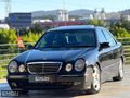 | EMON | 2001 M-BENZ W210 E200 KOMP. AVANTGARDE E2 130.000 KM