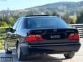 | EMON | 2001 M-BENZ W210 E200 KOMP. AVANTGARDE E2 130.000 KM