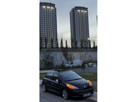 Sahibinden Peugeot 207 1.4 HDi Trendy 2008 Model 