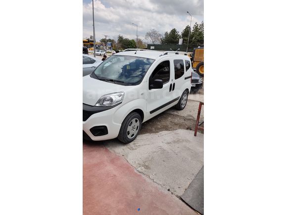 Sahibinden Fiat Fiorino Combi 1.3 Multijet Pop 2023 Model  56.000 km Beyaz