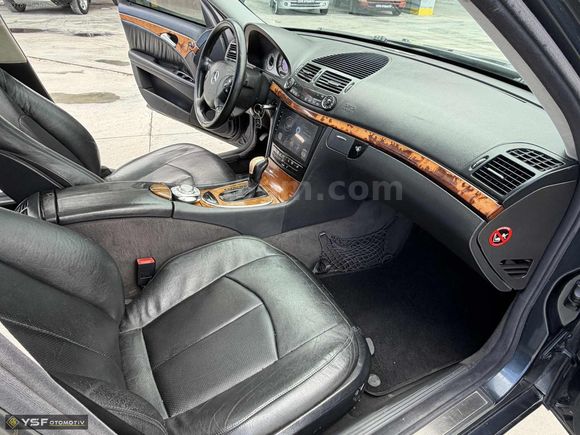 2003 MERCEDES E 320 V6 SANRUFLU TAKAS MEVCUT