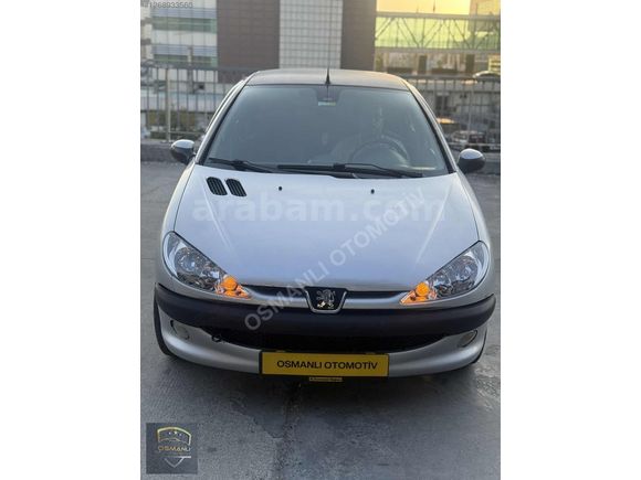 Galeriden Peugeot 206 1.4 HDi X-line 2003 Model İstanbul 300.000