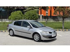 Osman Özbek Otomotiv 2008 Megane 1.5Dcı 100 Bg 214.000 Km de