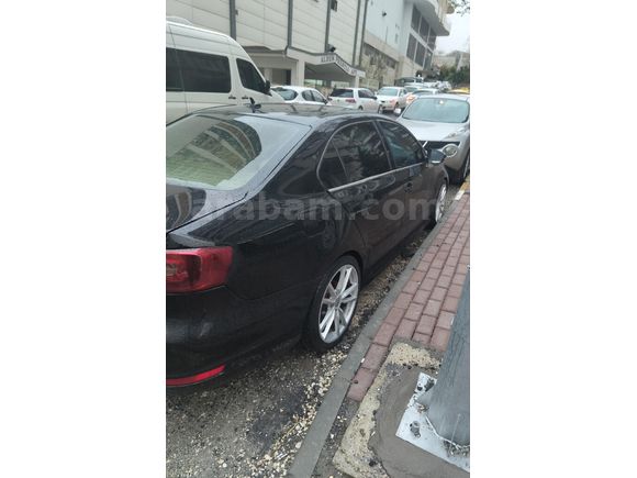 Sahibinden Volkswagen Jetta 1.6 TDi Trendline 2013 Model