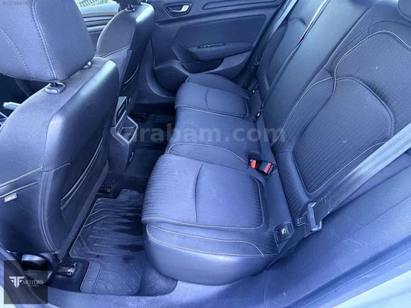 "FF" 2020 MODEL RENAULT MEGANE 1.5 DİZEL OTOMATİK TOUCH PAKET