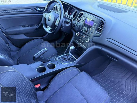 "FF" 2020 MODEL RENAULT MEGANE 1.5 DİZEL OTOMATİK TOUCH PAKET