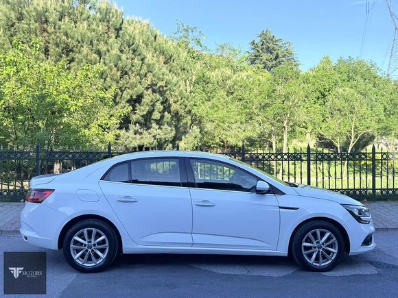 "FF" 2020 MODEL RENAULT MEGANE 1.5 DİZEL OTOMATİK TOUCH PAKET