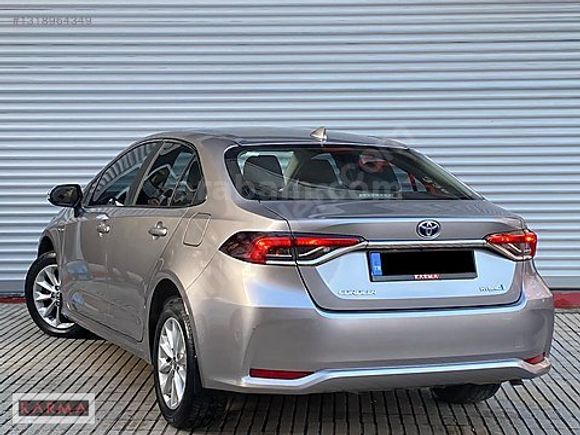 2021 COROLLA 1.8 HYBRİD DREAM HATASIZ