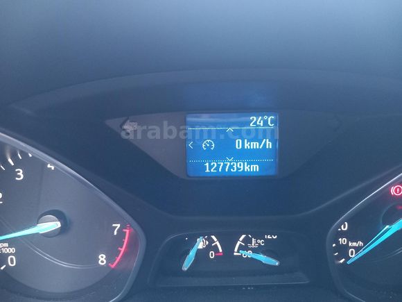 Sahibinden Tesla ekran lı focus  Stylepaket)