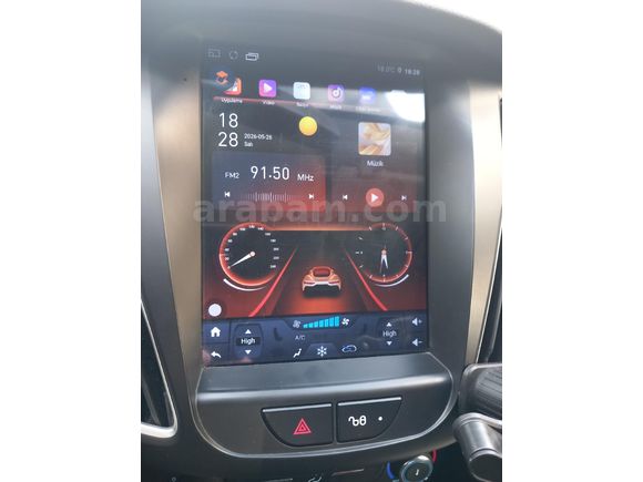 Sahibinden Tesla ekran lı focus  Stylepaket)