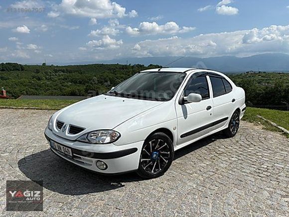 Megane Sedan 1.6 RTE Otomatik