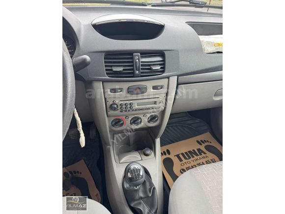 DEĞIŞEN SIZ DÜŞÜK KM Lİ. RENAULT SEMBOL 127.000 KM ORIJINAL