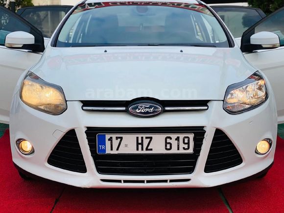 Sahibinden Ford Focus 1.6 Ti-VCT Titanium 2012 Model  205.000 km Beyaz