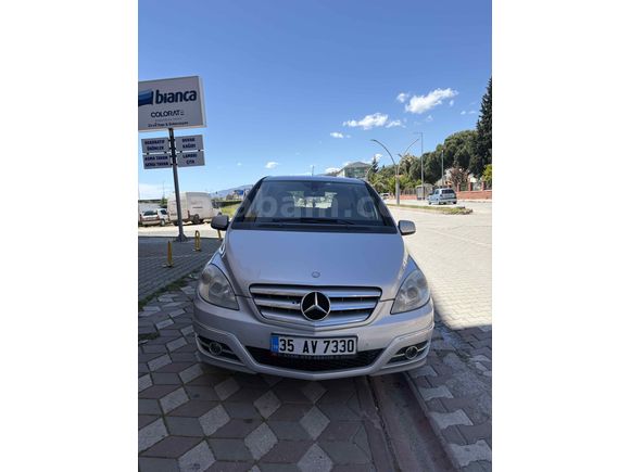 Sahibinden Mercedes - Benz B 160 Sport 2011 Model  237.500 km Gri (Gümüş)