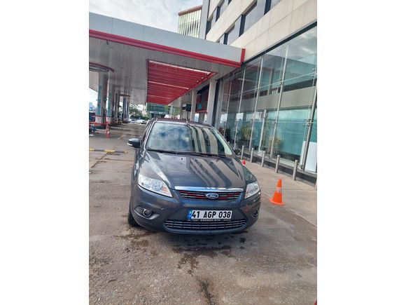 Sahibinden Ford Focus 1.6 Trend 2009 Model